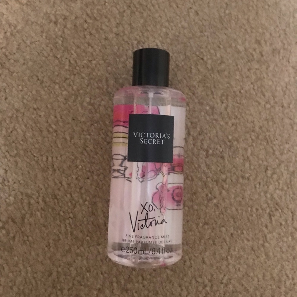 XO, Victoria Mist